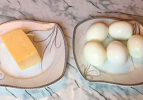 яйца с сыром