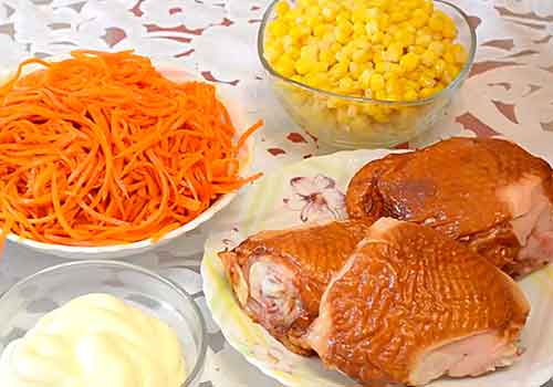 Салат с корейской морковью курицей и огурцом