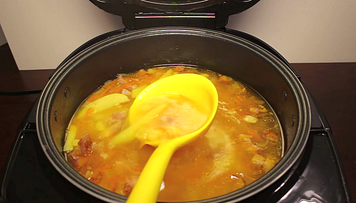 Гороховый суп с тушенкой в мультиварке — рецепт с фото пошагово