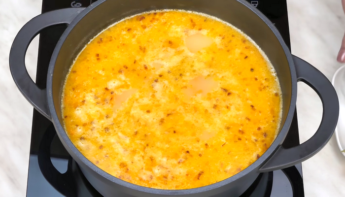 Вкусный Рецепт: Простой гороховый суп с копченностями